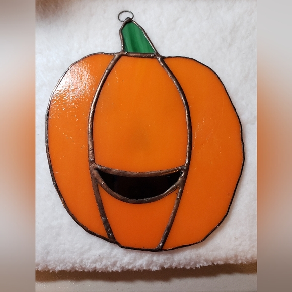 Stained Glass Pumpkin - Picture 6 of 9